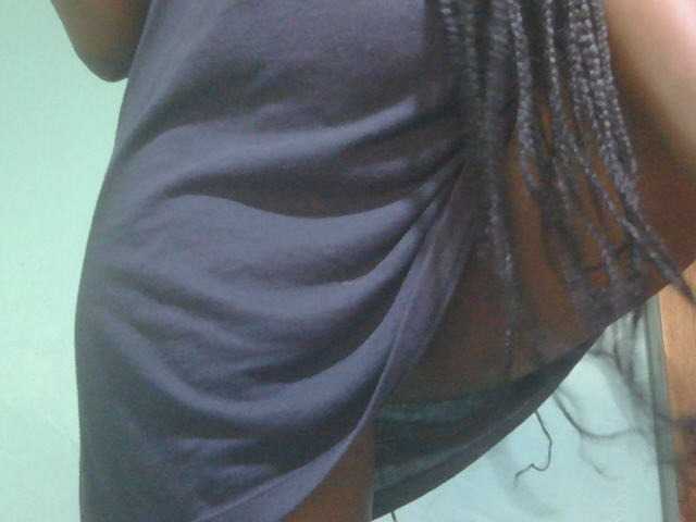 Ebonyflo live cam on BongaCams