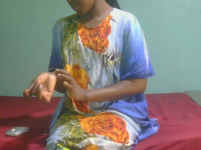 Ebonyflo live cam on BongaCams