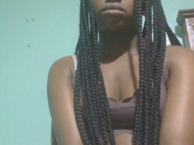 Ebonyflo live cam on BongaCams