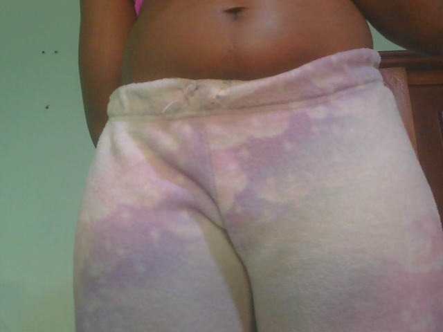 Ebonyflo live cam on BongaCams