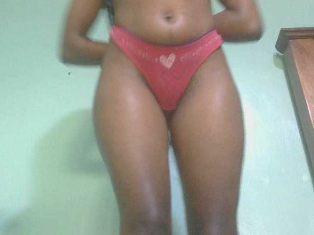 Ebonyflo live cam on BongaCams