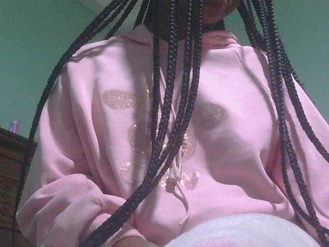 Ebonyflo live cam on BongaCams