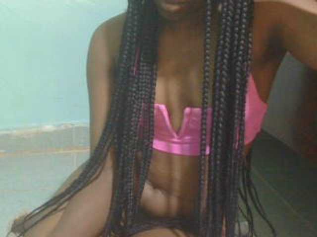 Ebonyflo live cam on BongaCams