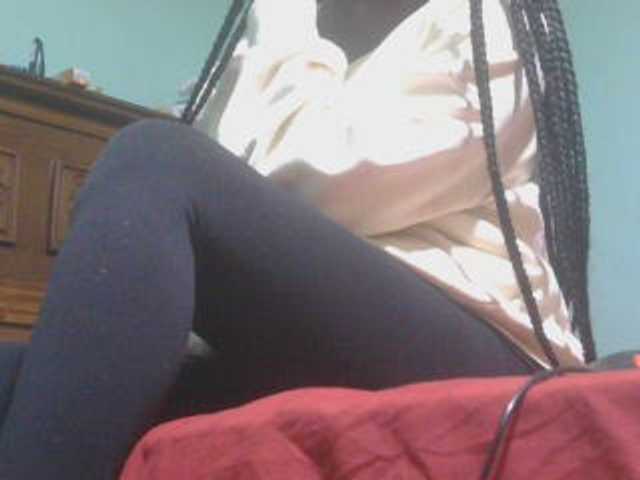 Ebonyflo live cam on BongaCams
