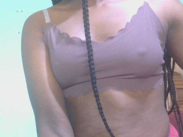 Ebonyflo live cam on BongaCams