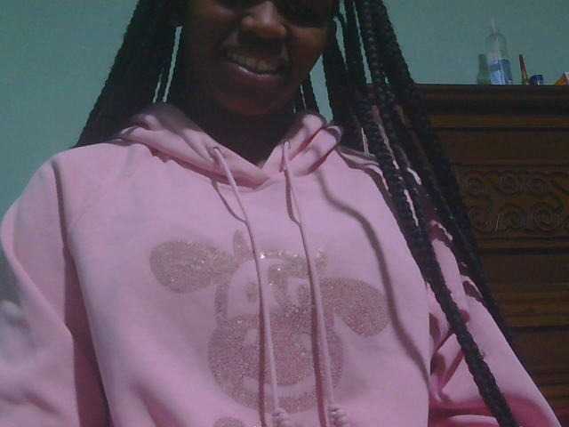 Ebonyflo live cam on BongaCams