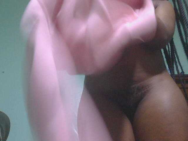 Ebonyflo live cam on BongaCams