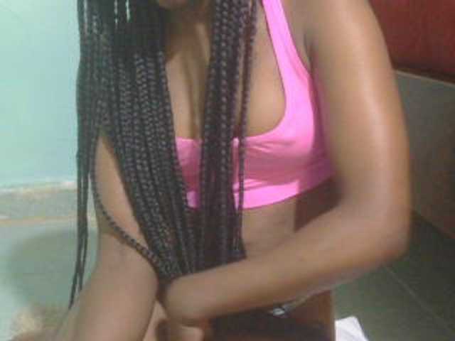 Ebonyflo live cam on BongaCams