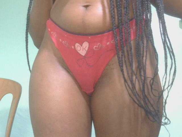 Ebonyflo live cam on BongaCams