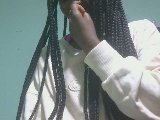 Ebonyflo live cam on BongaCams