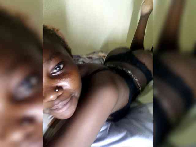 Littlemissbarbie webcam