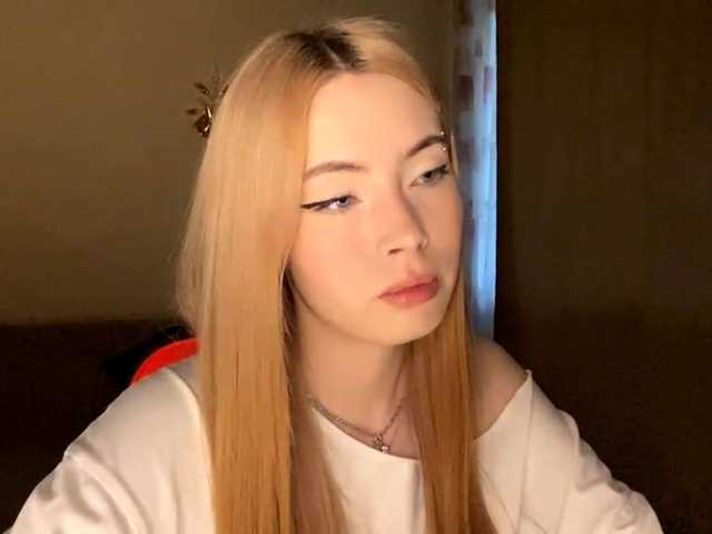 le modèle LadawnRudack est en webcam porno dans un show sur le site bongacams, il possède les tags suivants: White/Caucasian,Brunette,Trimmed