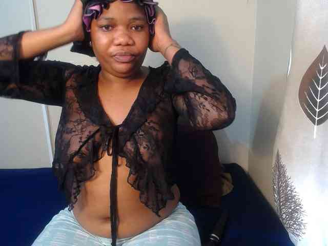 MissNaughty99 webcam