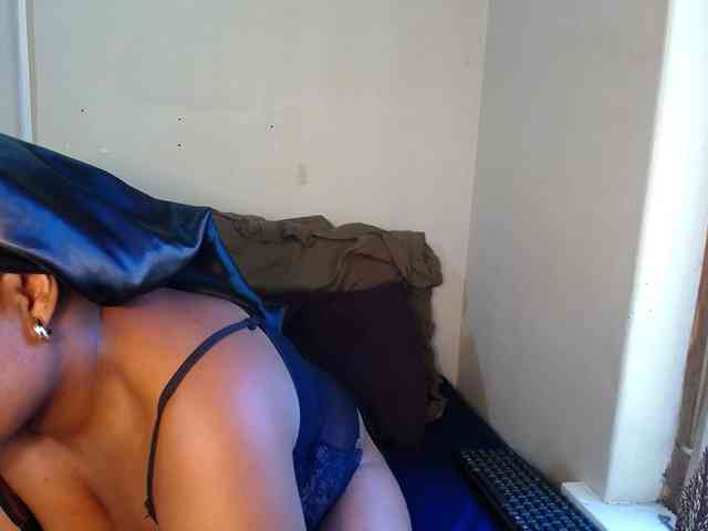 MissNaughty99 webcam