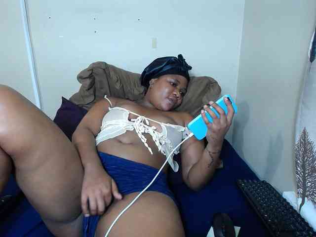MissNaughty99 webcam