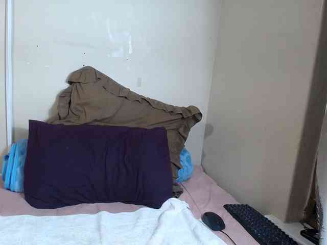 MissNaughty99 webcam