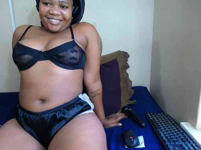 MissNaughty99 webcam