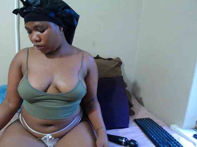 MissNaughty99 webcam