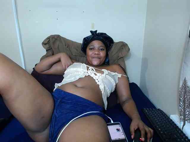 MissNaughty99 webcam