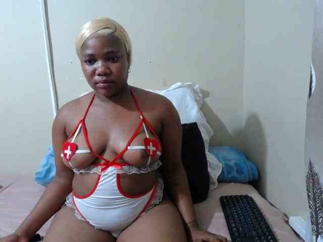 MissNaughty99 webcam