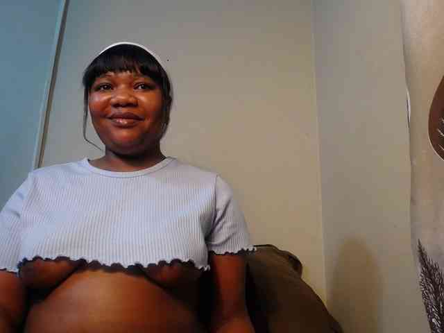 MissNaughty99 webcam