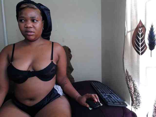 MissNaughty99 webcam