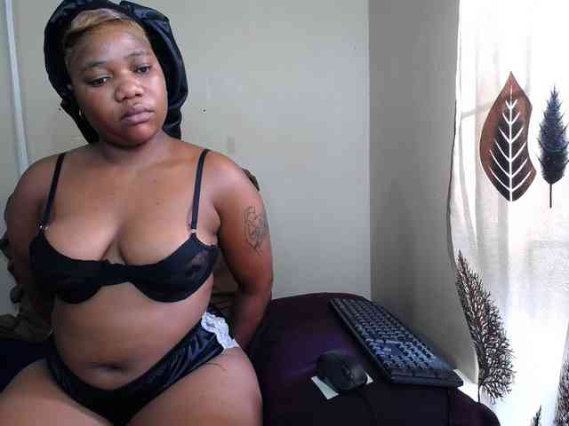 MissNaughty99 webcam
