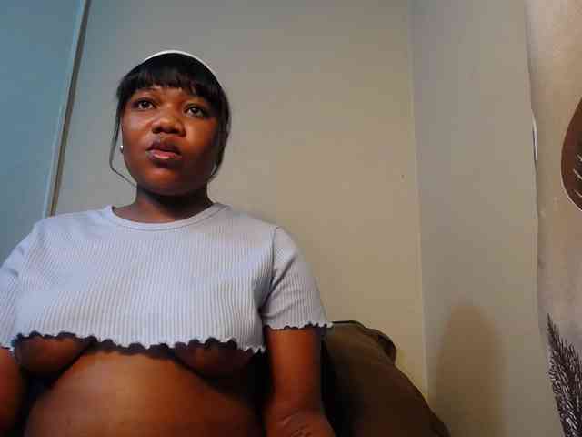 MissNaughty99 webcam