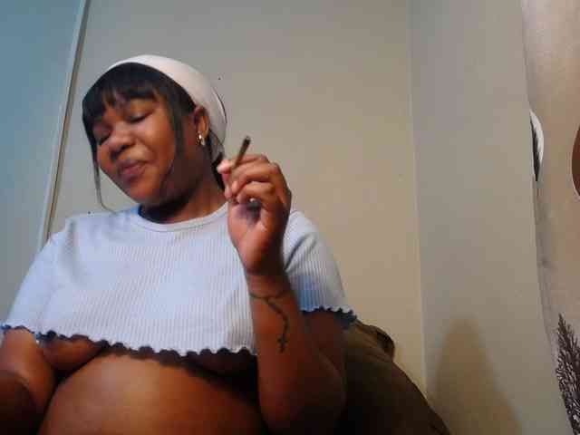 MissNaughty99 webcam
