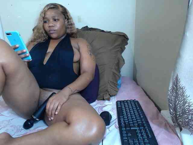 Model: MissNaughty99