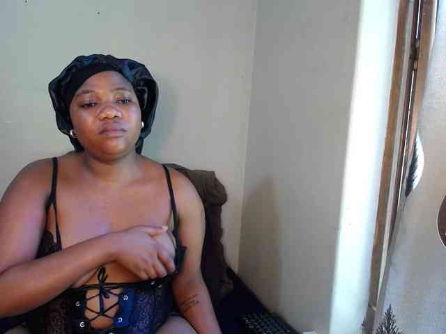 MissNaughty99 webcam