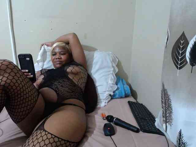 MissNaughty99 webcam