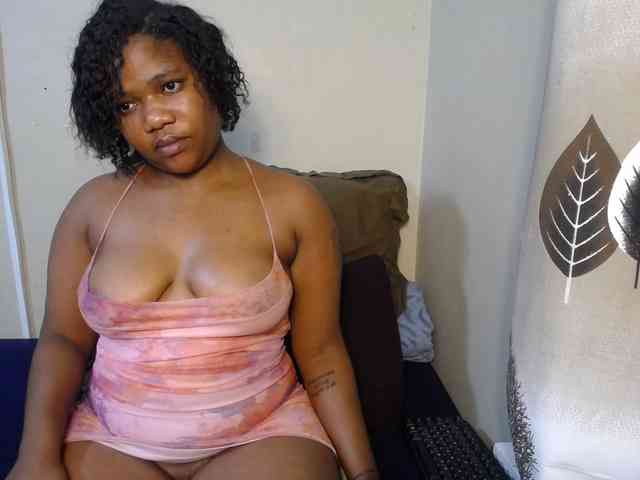 MissNaughty99 webcam