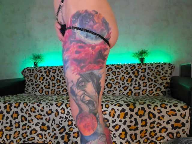RedHurricane live cam on BongaCams