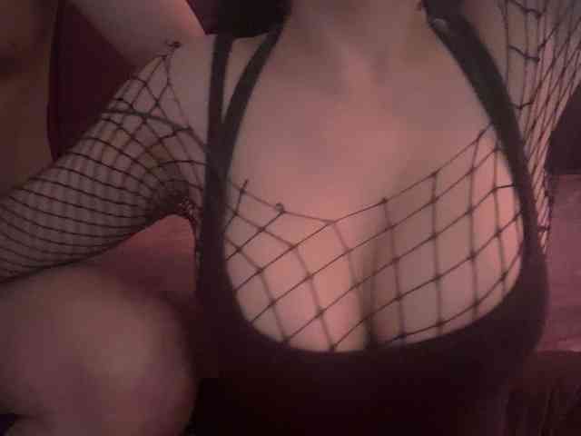 Vallery1 webcam