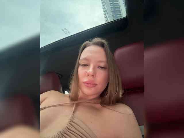Linnea-67 webcam