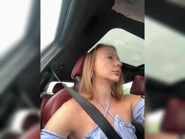 Linnea-67 webcam