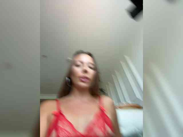 Linnea-67 webcam