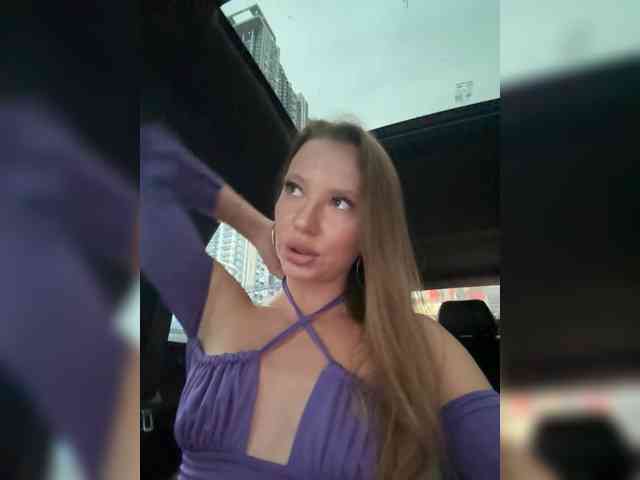 Linnea-67 webcam