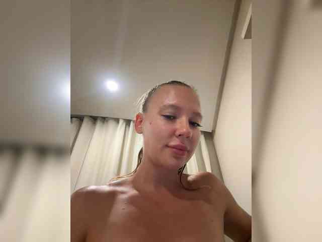 Live stream of Linnea-67