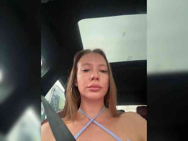 Linnea-67 webcam