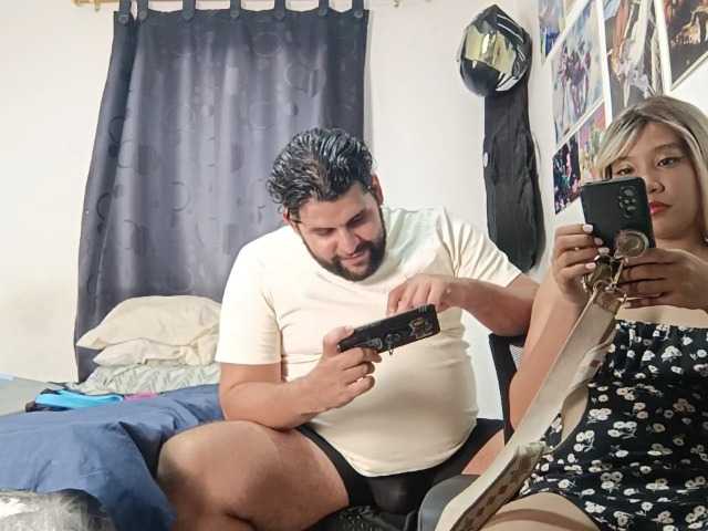 kattynderic live cam on BongaCams
