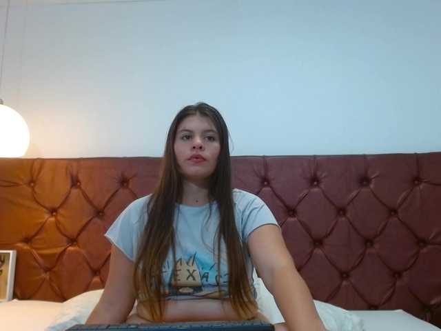 LuciaEvansC live cam on BongaCams