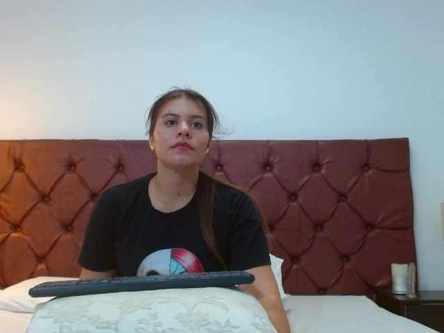 LuciaEvansC live cam on BongaCams