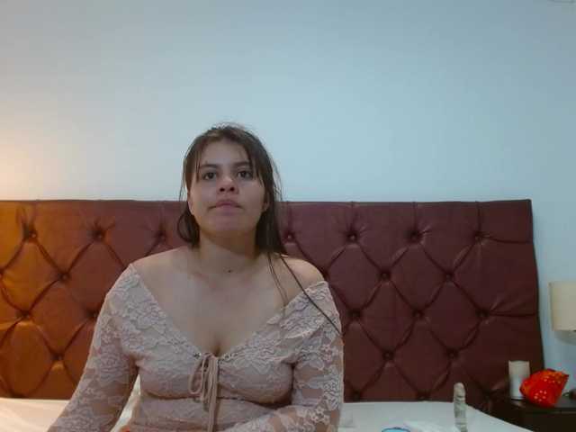 LuciaEvansC live cam on BongaCams