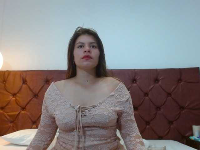LuciaEvansC live cam on BongaCams