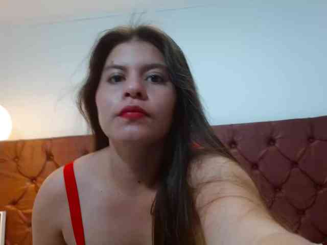 LuciaEvansC webcam