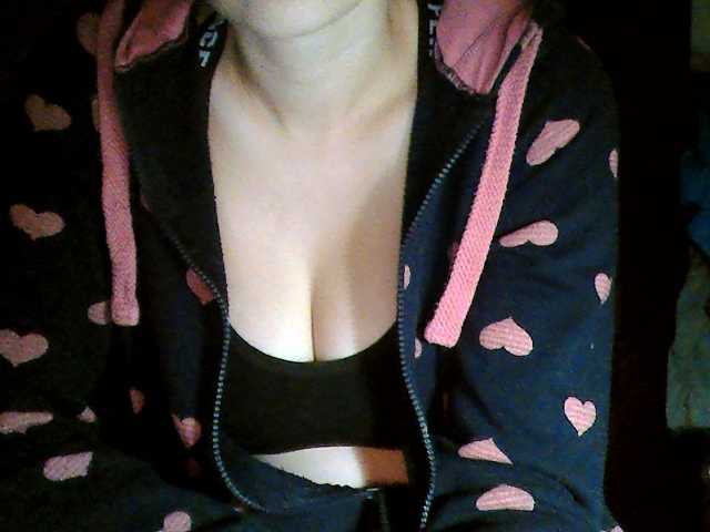 TanyaZa live cam preview