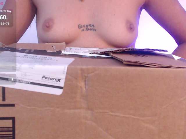 Arianna-Fox live cam on BongaCams