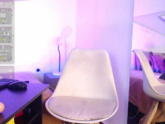Arianna-Fox live cam on BongaCams